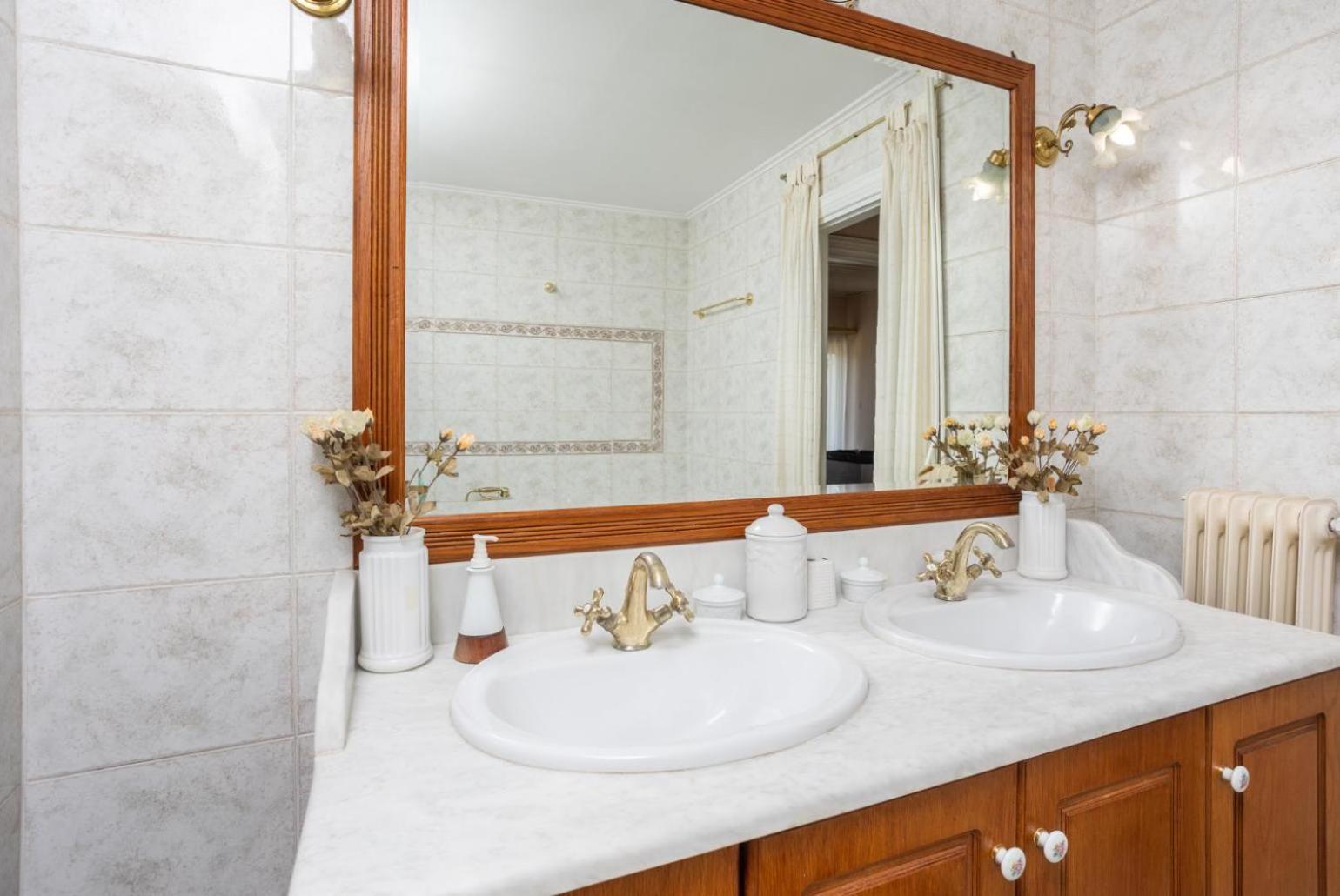 Villa Golden Tiara Agioi Deka  Ngoại thất bức ảnh