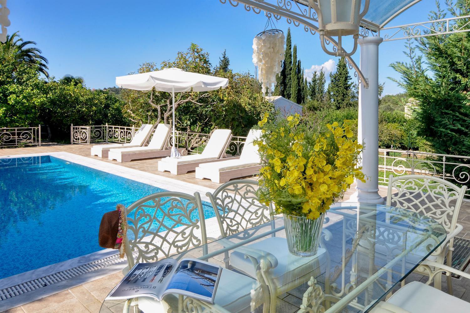 Villa Golden Tiara Agioi Deka  Ngoại thất bức ảnh