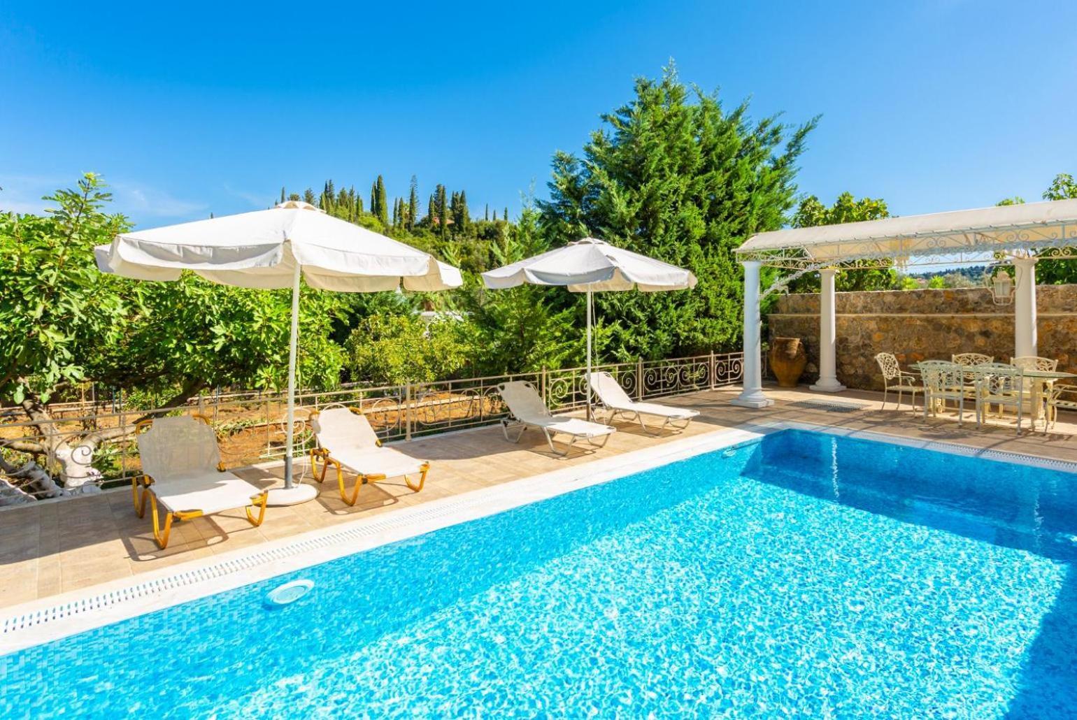 Villa Golden Tiara Agioi Deka  Ngoại thất bức ảnh